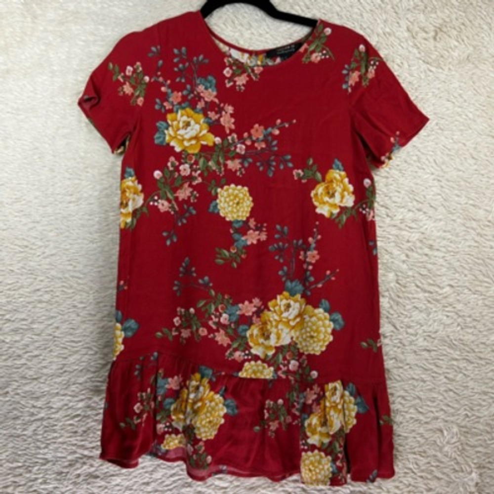 Forever 21 Contemporary A Line Dress Womens M Red Yellow Floral Keyhole Ruffle